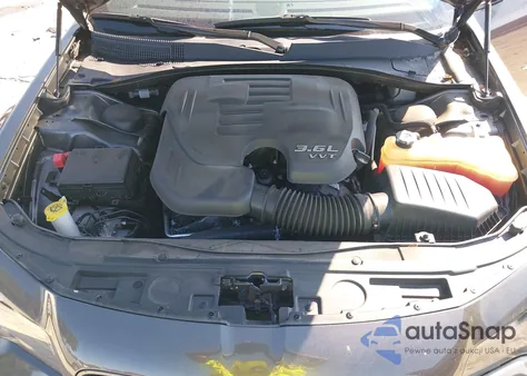 2022 Chrysler 300 S из США, поврежденный, VIN 2C3CCABG6NH268434